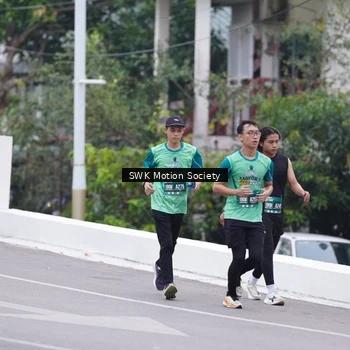 Runner Photo 8466191
