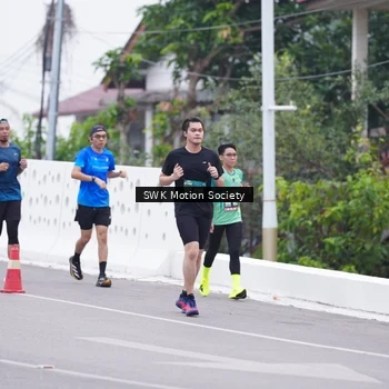Runner Photo 8466215