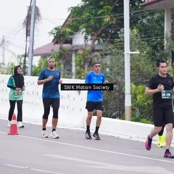 Runner Photo 8466220