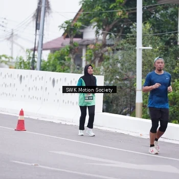 Runner Photo 8466223