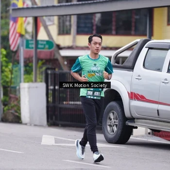 Runner Photo 8466242