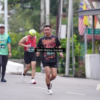Runner Photo 8466256