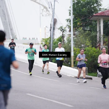 Runner Photo 8466273