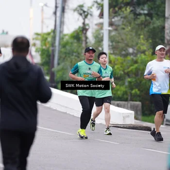 Runner Photo 8466276