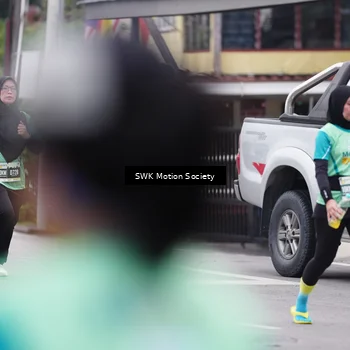 Runner Photo 8466304