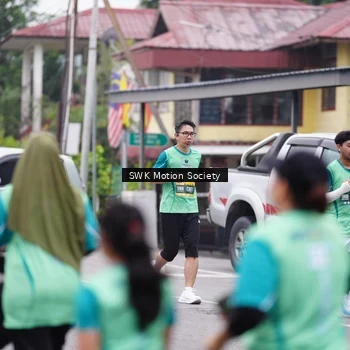Runner Photo 8466324