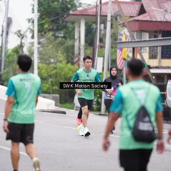 Runner Photo 8466352