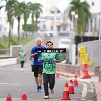 Runner Photo 8466454