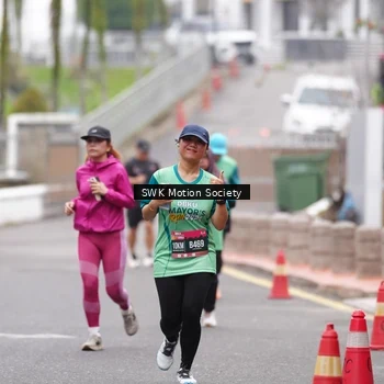 Runner Photo 8466463