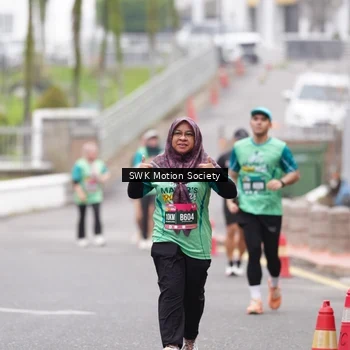 Runner Photo 8466475