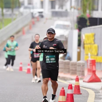 Runner Photo 8466493