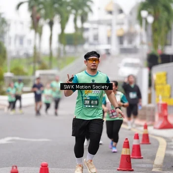 Runner Photo 8466516