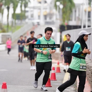 Runner Photo 8466526
