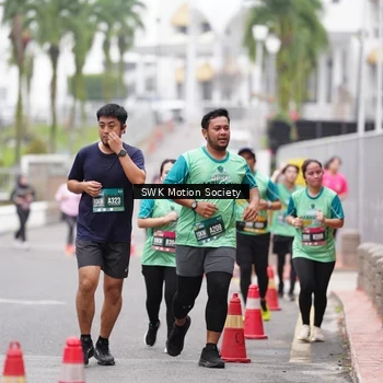 Runner Photo 8466536