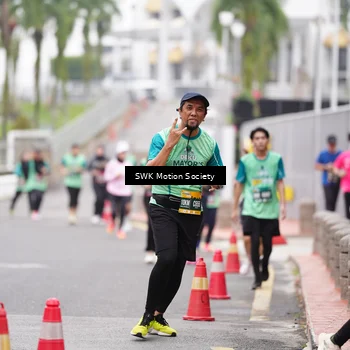 Runner Photo 8466541