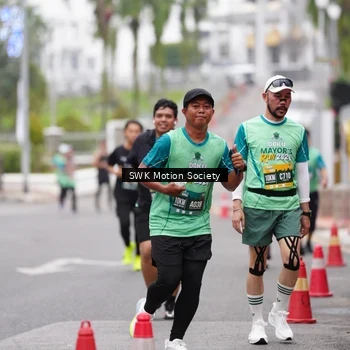 Runner Photo 8466607
