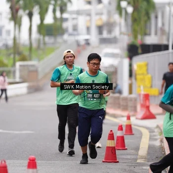 Runner Photo 8466623