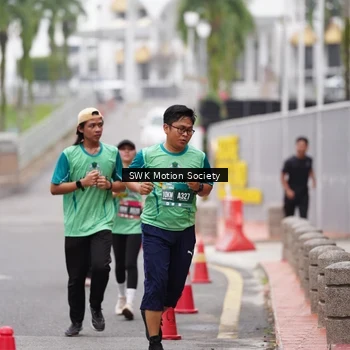 Runner Photo 8466629