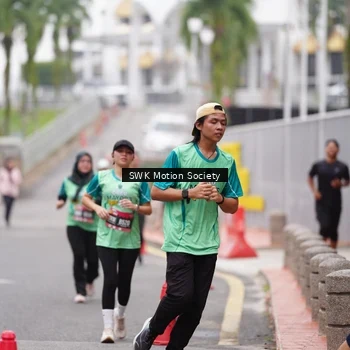 Runner Photo 8466631