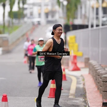 Runner Photo 8466658