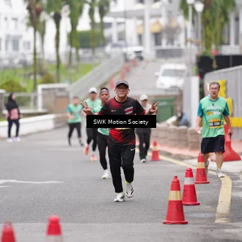 Runner Photo 8466698