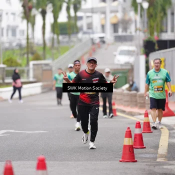 Runner Photo 8466699