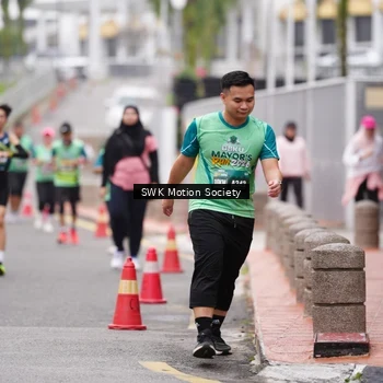 Runner Photo 8466735