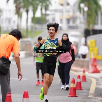 Runner Photo 8466739