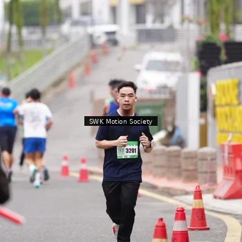Runner Photo 8466846