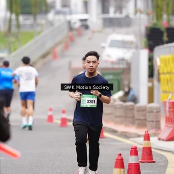 Runner Photo 8466847