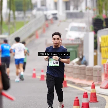 Runner Photo 8466849