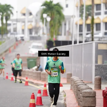 Runner Photo 8466869