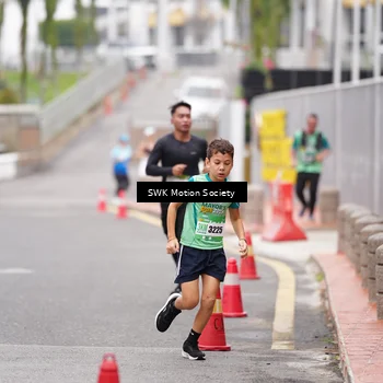 Runner Photo 8466953
