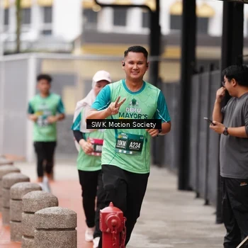 Runner Photo 8467004