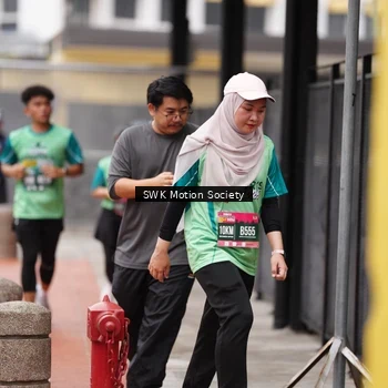 Runner Photo 8467011
