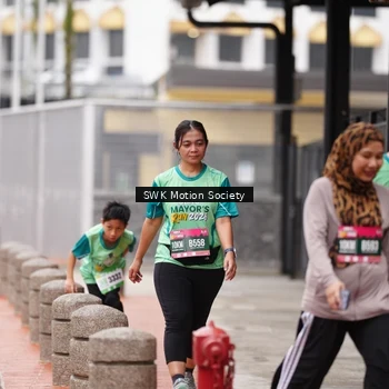 Runner Photo 8467037