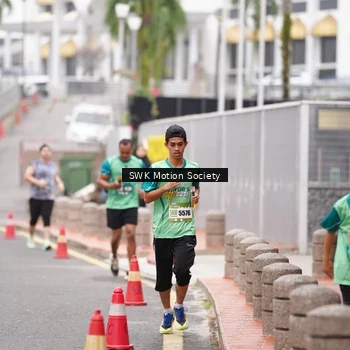 Runner Photo 8467040