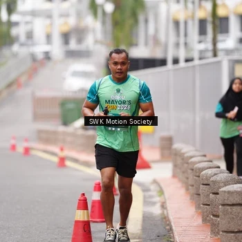 Runner Photo 8467048