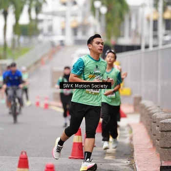 Runner Photo 8467068