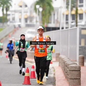 Runner Photo 8467075
