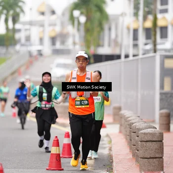 Runner Photo 8467076