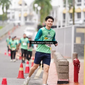 Runner Photo 8467116