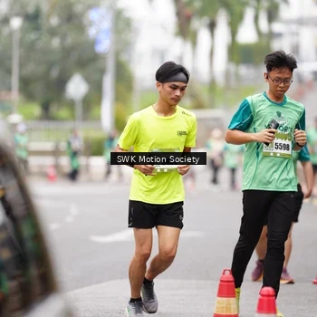 Runner Photo 8467135