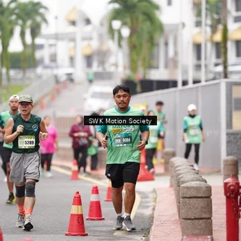 Runner Photo 8467163