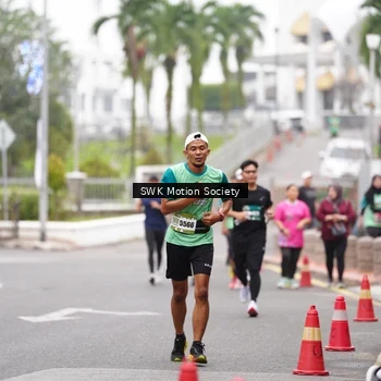 Runner Photo 8467168