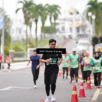 Runner Photo 8467175