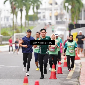 Runner Photo 8467176