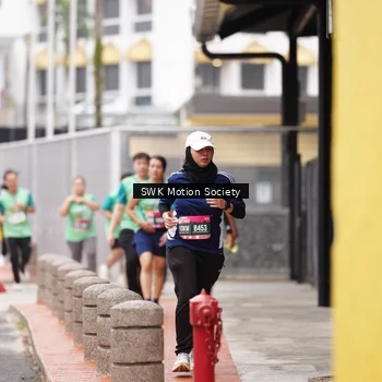 Runner Photo 8467221