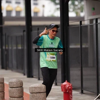 Runner Photo 8467248