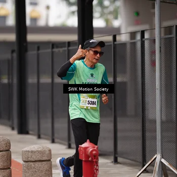 Runner Photo 8467251